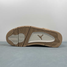 Cargar imagen en el visor de la galería, Air Jordan 4 Retro Cozy Girl HV0823-200
