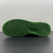 Cargar imagen en el visor de la galería, Ambush x Air Force 1 Low SP Pine Green Pale Yellow DV3464-300

