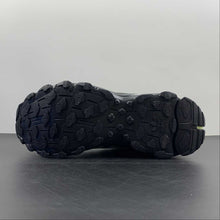 Cargar imagen en el visor de la galería, Adidas Shadowturf Sftm Black Grey HQ3939
