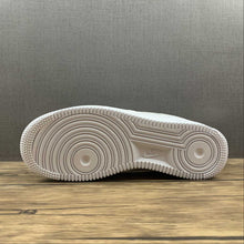Cargar imagen en el visor de la galería, Stussy x Air Force 1 07 Low White Reflective Silver BQ6246-019
