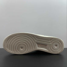 Cargar imagen en el visor de la galería, Air Force 1 07 Low Rice White Yellow CL6326-168

