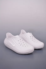 Cargar imagen en el visor de la galería, Nike ReactX Rejuven8 All White HV5060-101
