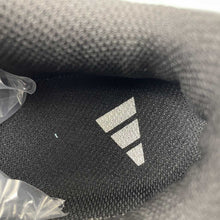 Cargar imagen en el visor de la galería, Adidas XLG Runner Deluxe Black Grey JR3086
