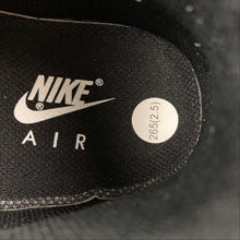 Cargar imagen en el visor de la galería, Air Force 1 07 Mid Black White HK5622-955
