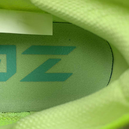 Zoom Fly 4 Barely Volt Black-Dynamic Turq CT2401-700