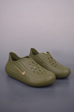 Cargar imagen en el visor de la galería, Nike ReactX Rejuven8 Medium Olive HV5060-201
