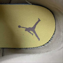 Cargar imagen en el visor de la galería, Air Jordan 1 Mid SE CRAFT Sail Tape Haze-Fossil Stone DM9652-102
