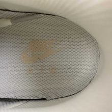 Cargar imagen en el visor de la galería, Air Force 1 07 Low Rock Apricot White KP6936-669
