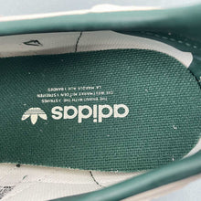 Cargar imagen en el visor de la galería, Adidas SL 72 OG Off White Collegiate Green Orbit Grey IF1940
