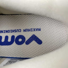 Cargar imagen en el visor de la galería, Nike Vomero Premium Lemon Yellow FN8453-025
