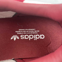 Cargar imagen en el visor de la galería, Adidas Gazelle Bold Bright Red Velvet IG4388
