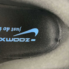 Cargar imagen en el visor de la galería, ZoomX Invincible Run FK 3 SE White Black Picante Red Lime Blast FJ1046-100
