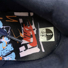 Cargar imagen en el visor de la galería, SB Dunk Low Graffiti Navy White DM0108-400
