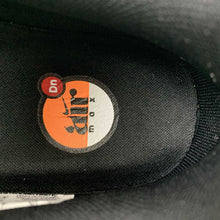 Cargar imagen en el visor de la galería, Air Max DN Black Purple DV3337-001
