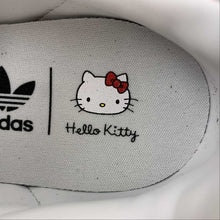 Cargar imagen en el visor de la galería, Adidas Samba Kith Clarks 8th Street Cloud White Pink Core Black ID7295
