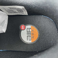 Cargar imagen en el visor de la galería, Air Max Dn Dawn Purple Pink HV5760-675
