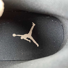 Cargar imagen en el visor de la galería, Air Jordan 1 Low SE Armory Navy White Aegean Storm HM3711-144
