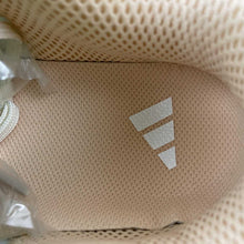 Cargar imagen en el visor de la galería, Adidas XLG Runner Deluxe White Lilac Orange Green IH7802
