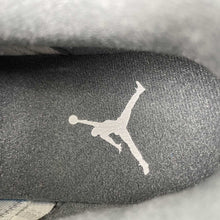 Cargar imagen en el visor de la galería, Air Jordan Spizike Low Cool Grey White FQ1759-102
