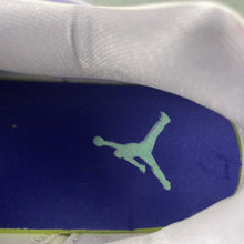 Cargar imagen en el visor de la galería, Air Jordan Spizike Low Dongdan White Indigo Burst Palest Purple HF5758-151
