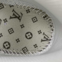 Cargar imagen en el visor de la galería, LV x Air Force 1 07 Low White Metallic Gold LD0212

