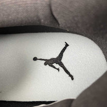Cargar imagen en el visor de la galería, Air Jordan Legacy 312 Low White Black Green CD7069-109
