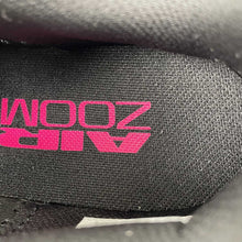 Cargar imagen en el visor de la galería, Pegasus Premium Dark Gray Plum Red HQ2592-003
