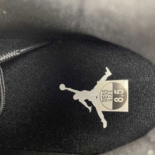 Cargar imagen en el visor de la galería, Jordan Courtside 23 Summer Marshmallow Color IH0650-141
