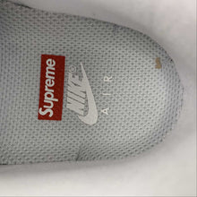 Cargar imagen en el visor de la galería, Supreme x Air Force 1 07 Low White Black Double Hook Shadow CU9225-100

