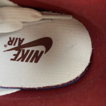 Cargar imagen en el visor de la galería, Air Force 1 07 Low 40th Anniversary Sail Team Red Metallic Gold DQ7582-100
