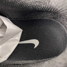 Cargar imagen en el visor de la galería, Air VaporMax 360 Silver Black White Gray CK2718-004
