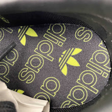 Cargar imagen en el visor de la galería, Adidas SL 72 RS Core Black Solar Yellow Gold Metallic IG4647
