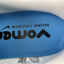 Cargar imagen en el visor de la galería, Nike Zoom Vomero PLUS White Blue Hero Hydrogen Blue Black HV8150-103
