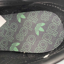 Cargar imagen en el visor de la galería, Adidas SL 72 OG Cow Print Core Black Off White Court Green JR1639
