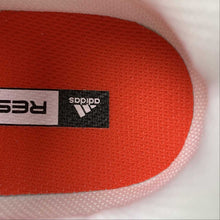 Cargar imagen en el visor de la galería, Adidas Response CL White Red Black GX2506
