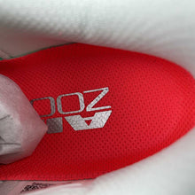 Cargar imagen en el visor de la galería, Pegasus Premium Barely Green Bright Crimson Mint Foam HQ2592-301
