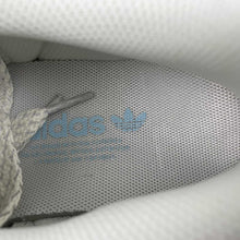 Cargar imagen en el visor de la galería, Adidas Superstar x Louis Vuitton HS3079

