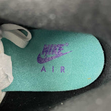 Cargar imagen en el visor de la galería, Air Jordan 5 Retro Grape White Purple HQ7979-100
