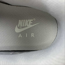 Cargar imagen en el visor de la galería, Undefeated x Air Force 1 Low Gray White UN6695-288
