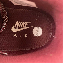 Cargar imagen en el visor de la galería, Undefeated x Air Force 1 07 Mid Off White Dark Red UW2369-015
