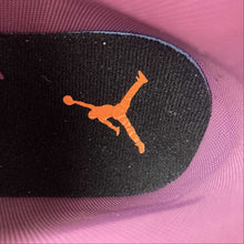 Cargar imagen en el visor de la galería, Air Jordan 1 Mid SE Black Sky J Mauve Black White FB9911-008
