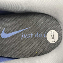 Cargar imagen en el visor de la galería, Nike Journey Run Cool Grey White Royal Pulse Metallic Red Bronze FJ7765-004

