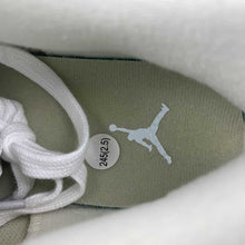 Cargar imagen en el visor de la galería, Air Jordan Stadium 90 Fossil Coconut Milk Black Pale Blue HQ3438-101
