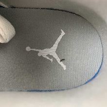 Cargar imagen en el visor de la galería, Air Jordan Spizike Low Coconut Milk FQ1579-100
