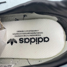 Cargar imagen en el visor de la galería, Adidas SL 72 OG Off White Core Black Gum JI3969
