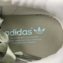Cargar imagen en el visor de la galería, Adidas Gazelle Bold Cream White Halo Green Orbit Gray JR8373
