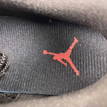 Cargar imagen en el visor de la galería, Jordan CMFT Era Black Black Gym Red Anthracite Wolf HJ6777-060
