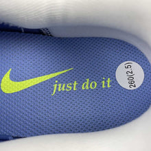 Cargar imagen en el visor de la galería, Nike Journey Run White Royal Pulse Volt Hot Punch FJ7765-105
