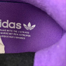 Cargar imagen en el visor de la galería, Adidas Torsion Response Low Cloud White Magic Lilac Cream White HQ8789
