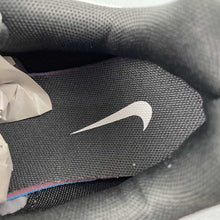 Cargar imagen en el visor de la galería, Nike P-6000 Metallic Silver Summit White-Wolf Grey IH4465-095
